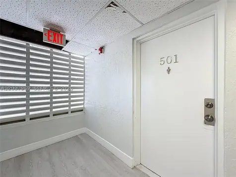 17560 Atlantic Boulevard Sunny Isles Beach FL 33160