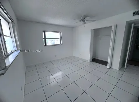 2430 SW 81st Avenue Davie FL 33324