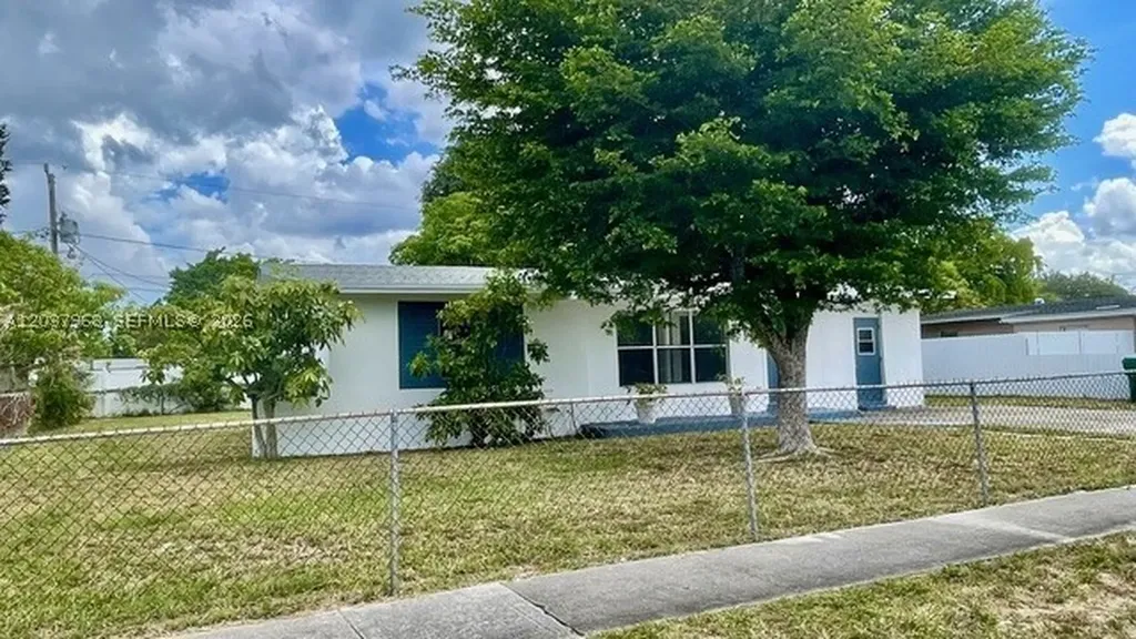 3460 NW 5th Court Lauderhill FL 33311