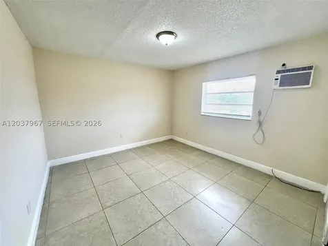 685 NE 85th Street Miami FL 33138