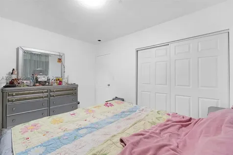 1131 SW 7th Street Miami FL 33130