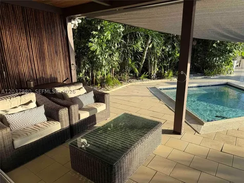 2100 NE 24th Street Wilton Manors FL 33305