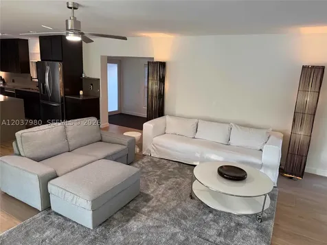 2100 NE 24th Street Wilton Manors FL 33305