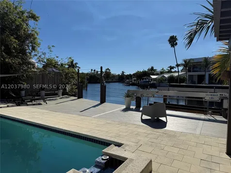 2100 NE 24th Street Wilton Manors FL 33305
