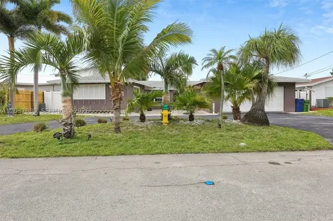 2100 NE 24th Street Wilton Manors FL 33305