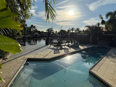 2100 NE 24th Street Wilton Manors FL 33305