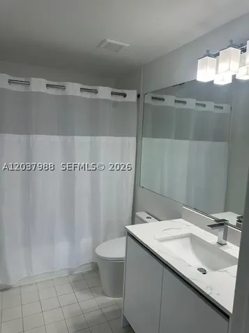 5091 NW 7th Street Miami FL 33126