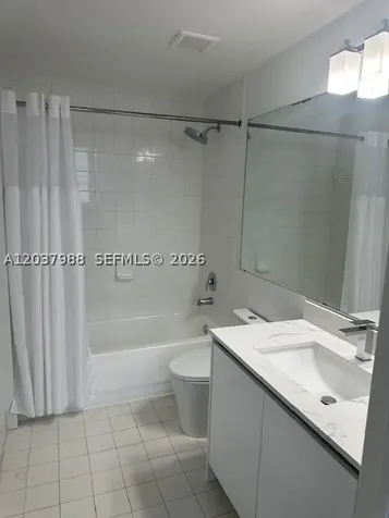 5091 NW 7th Street Miami FL 33126