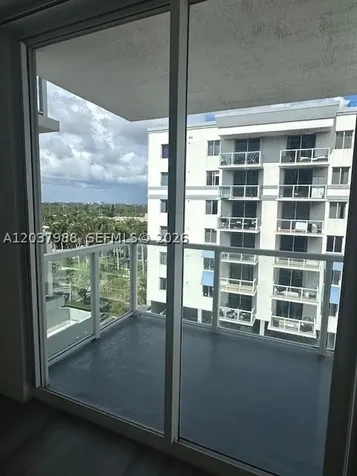 5091 NW 7th Street Miami FL 33126