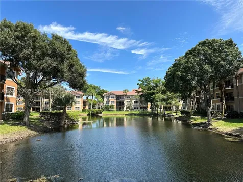 8955 Wiles Road Coral Springs FL 33067