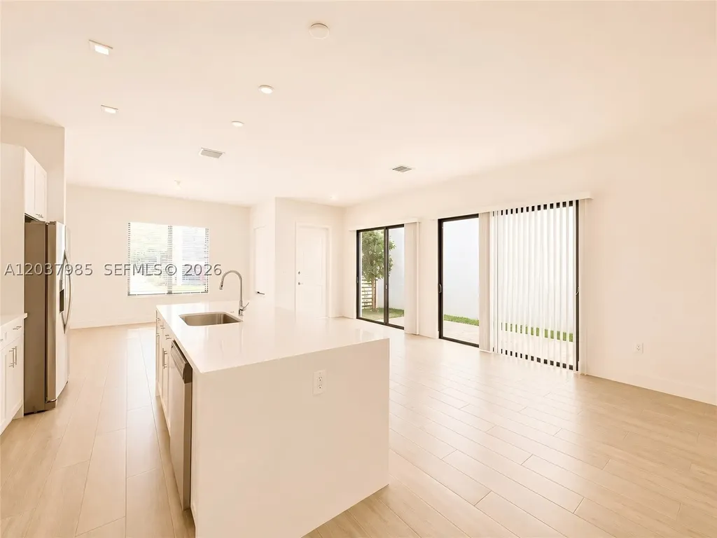 8185 NW 42nd Street Doral FL 33166