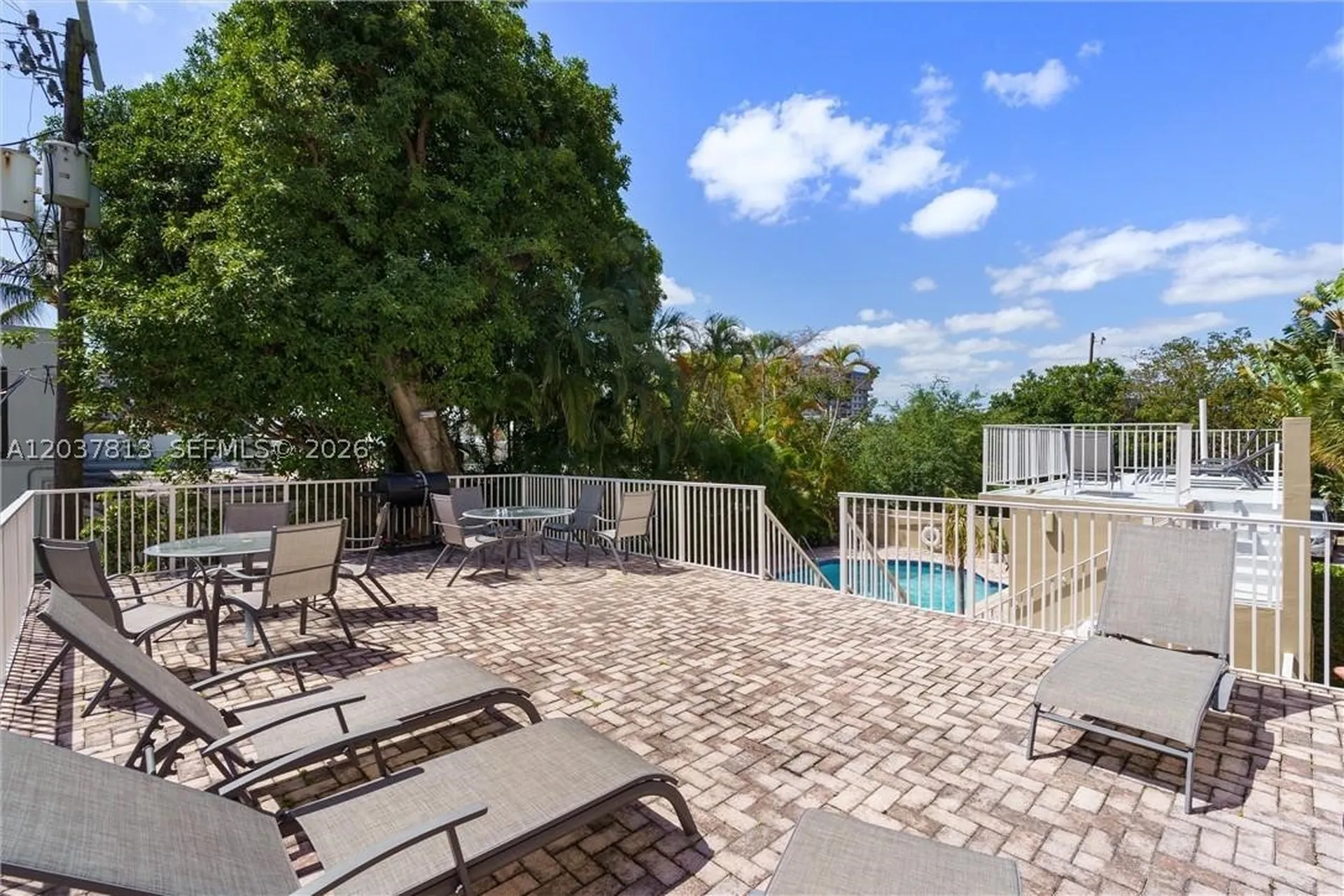 1050 SE 15th Street Fort Lauderdale FL 33316