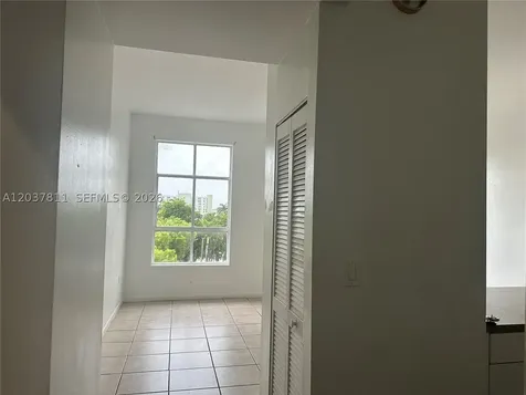 7420 W 20th Avenue Hialeah FL 33016