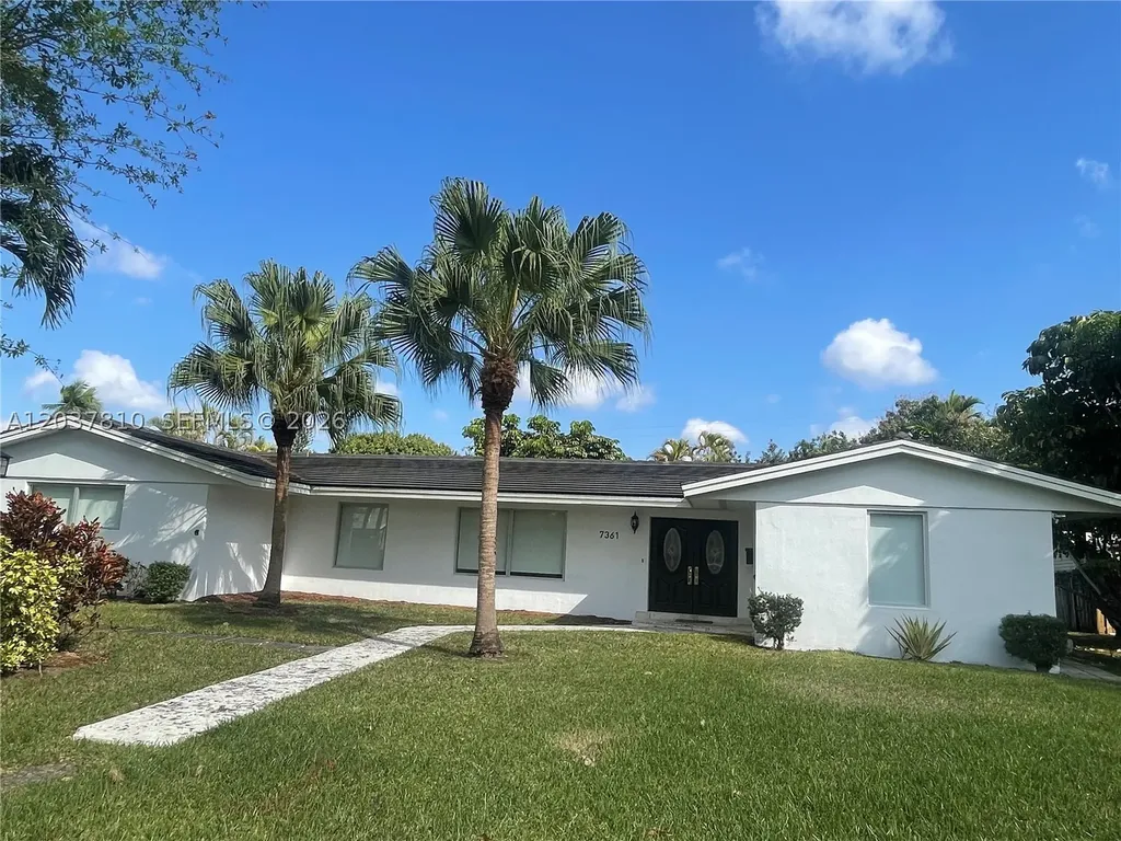 7361 SW 117th Terrace Pinecrest FL 33156