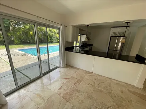 7361 SW 117th Terrace Pinecrest FL 33156