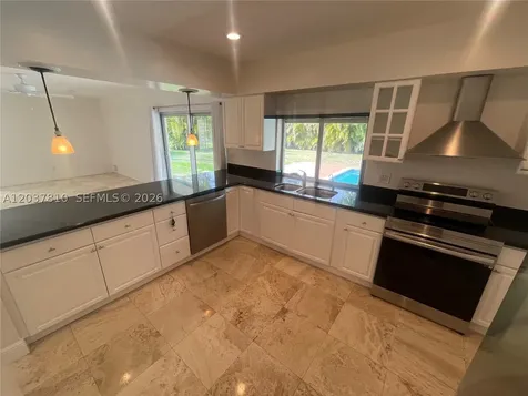 7361 SW 117th Terrace Pinecrest FL 33156