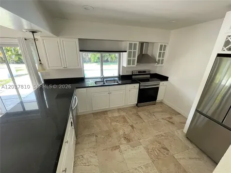 7361 SW 117th Terrace Pinecrest FL 33156