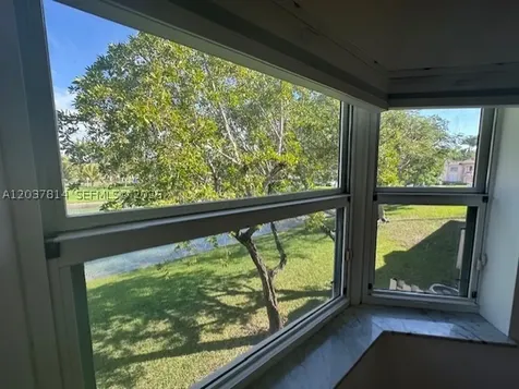 1271 SE 28th Court Homestead FL 33035