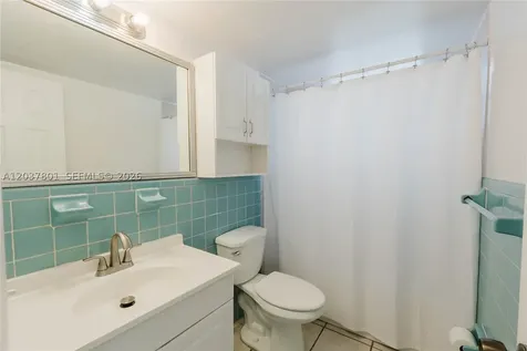 747 NW 13th Avenue Miami FL 33125