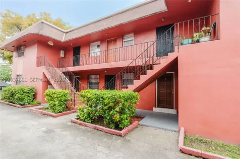 747 NW 13th Avenue Miami FL 33125