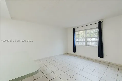 747 NW 13th Avenue Miami FL 33125
