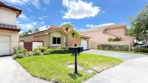 6316 NW 173rd Street Hialeah FL 33015