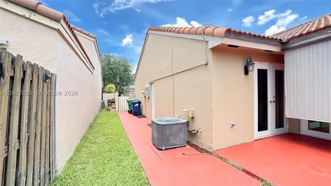 6316 NW 173rd Street Hialeah FL 33015