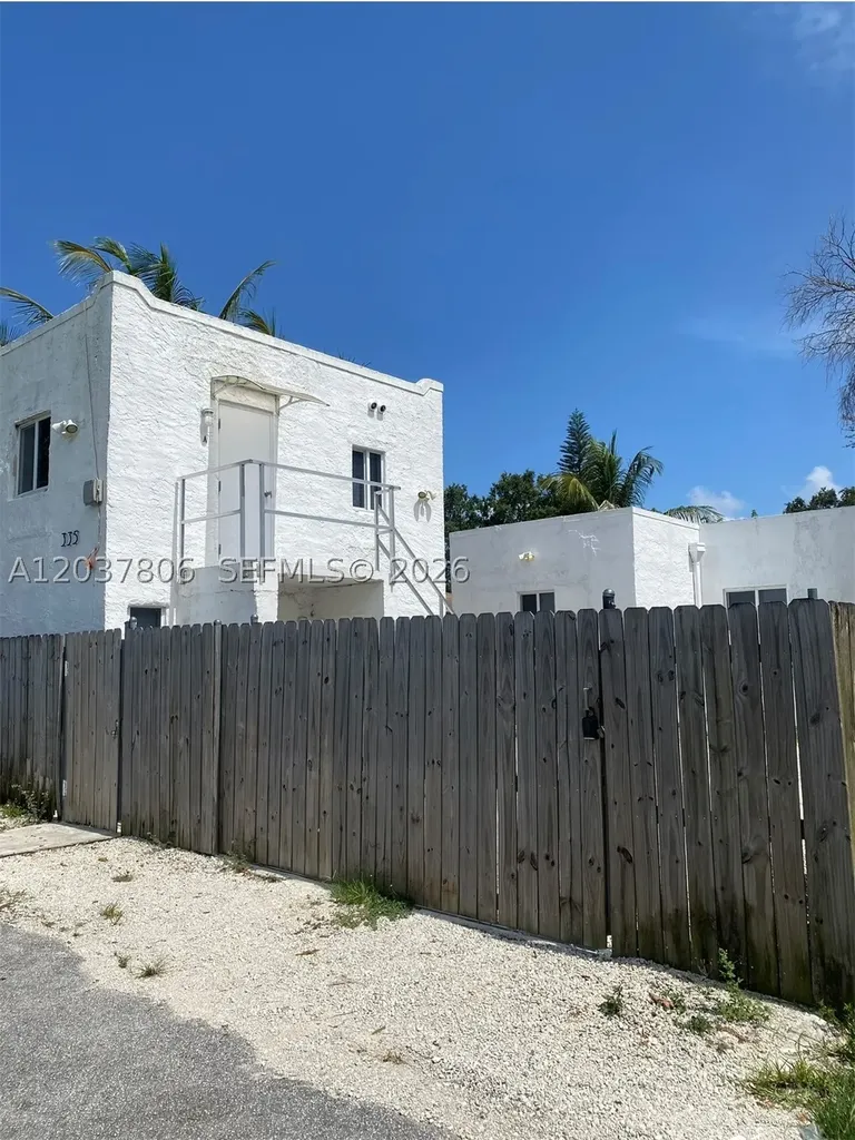 335 NW 59th Terrace Miami FL 33127