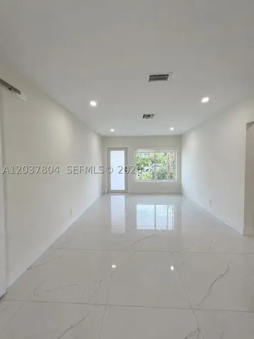 4240 SW 14th Street Miami FL 33134