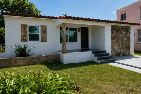4240 SW 14th Street Miami FL 33134