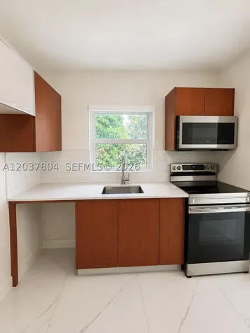 4240 SW 14th Street Miami FL 33134