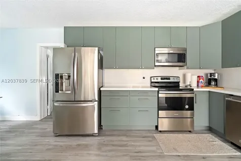 644 SW 7th Court Hallandale Beach FL 33009