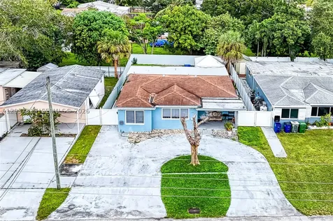 644 SW 7th Court Hallandale Beach FL 33009