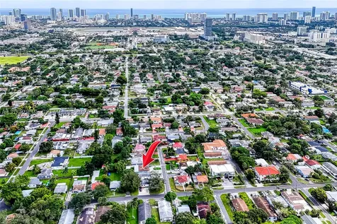 644 SW 7th Court Hallandale Beach FL 33009