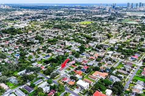644 SW 7th Court Hallandale Beach FL 33009