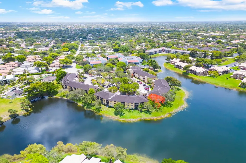 9022 NW 28th Drive Coral Springs FL 33065