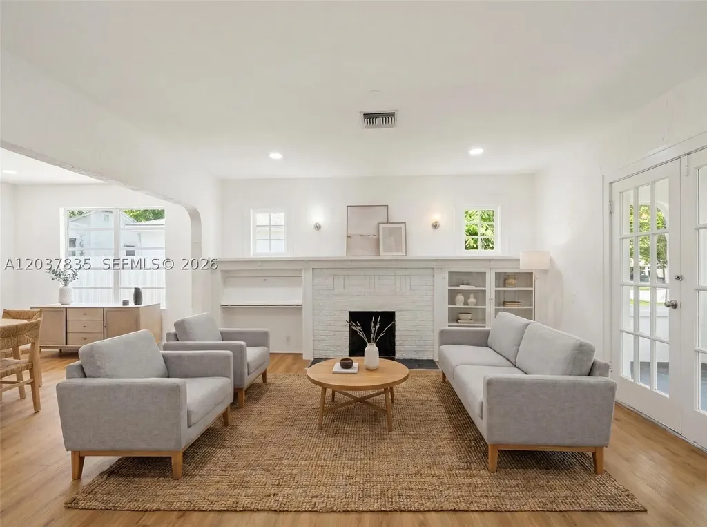 1954 Dewey Street Hollywood FL 33020