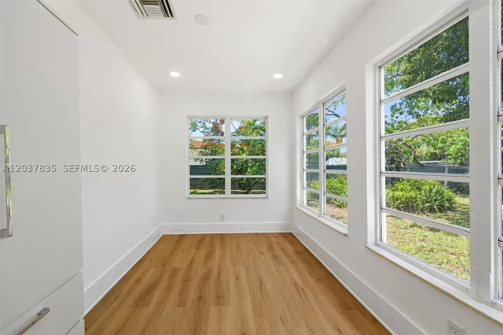 1954 Dewey Street Hollywood FL 33020