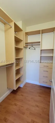 10 Aragon Avenue Coral Gables FL 33134