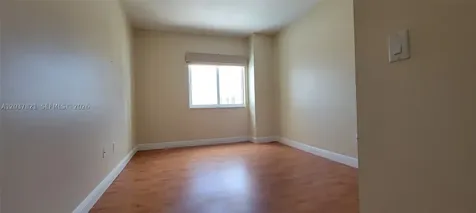 10 Aragon Avenue Coral Gables FL 33134
