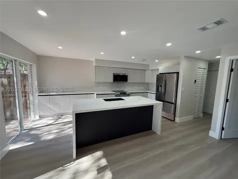 7502 SW 109th Place Miami FL 33173