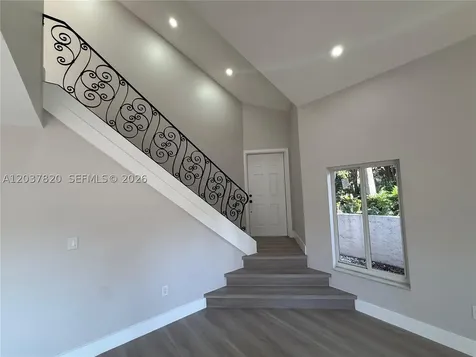 7502 SW 109th Place Miami FL 33173