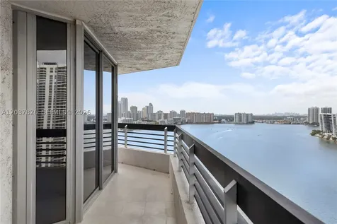 19195 NE 36th Court Aventura FL 33180