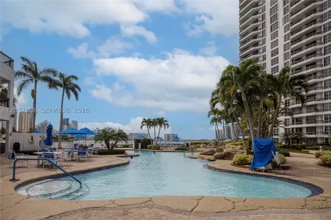19195 NE 36th Court Aventura FL 33180