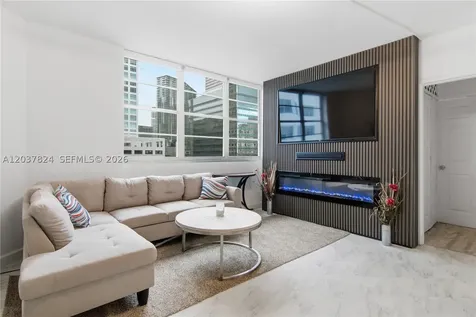 801 Brickell Bay Drive Miami FL 33131