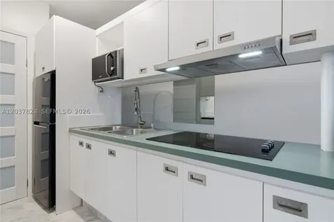801 Brickell Bay Drive Miami FL 33131