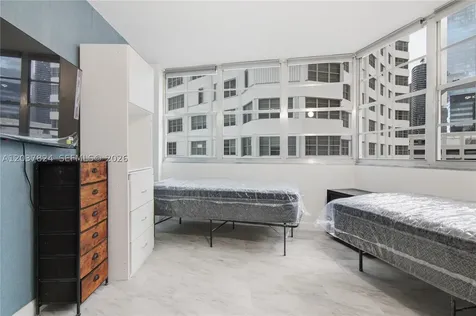 801 Brickell Bay Drive Miami FL 33131