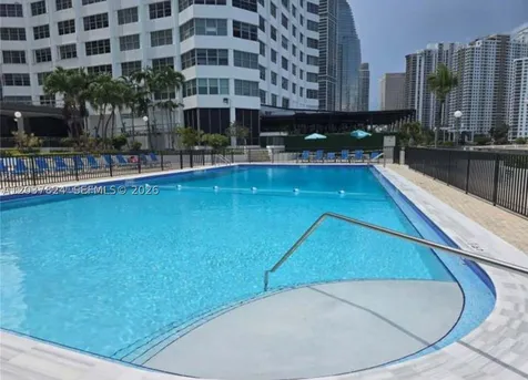801 Brickell Bay Drive Miami FL 33131