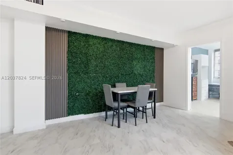 801 Brickell Bay Drive Miami FL 33131
