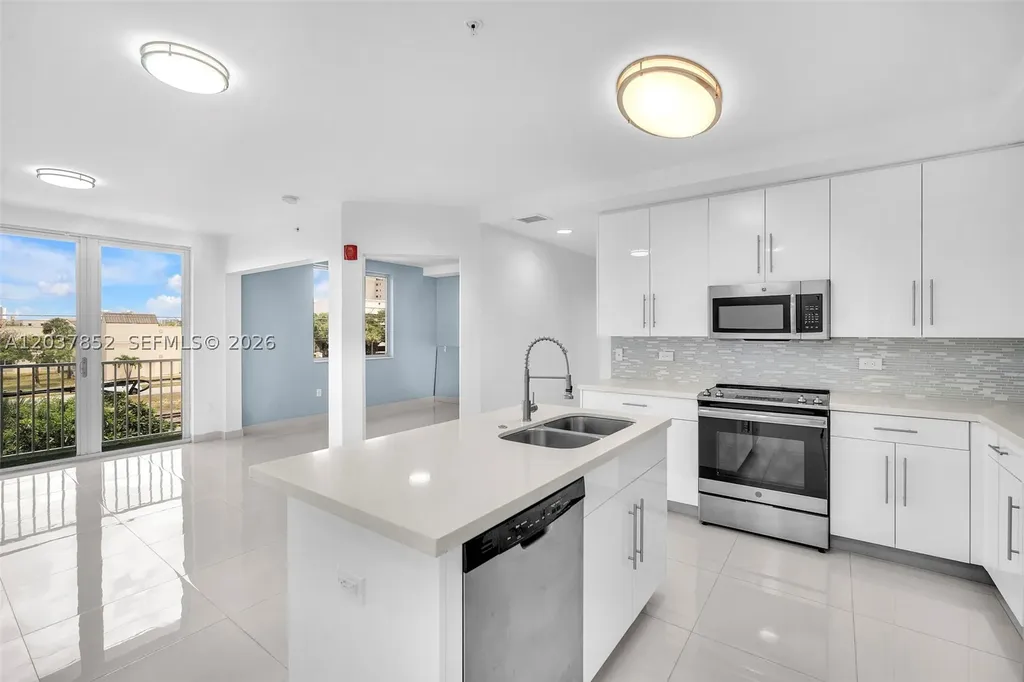 2651 NE 212th Terrace Miami FL 33180